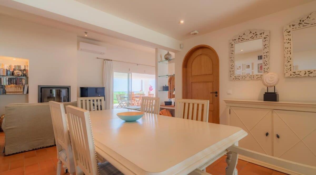 Villa Prado - Beautiful Beachfront Villa Albufeira Exterior foto